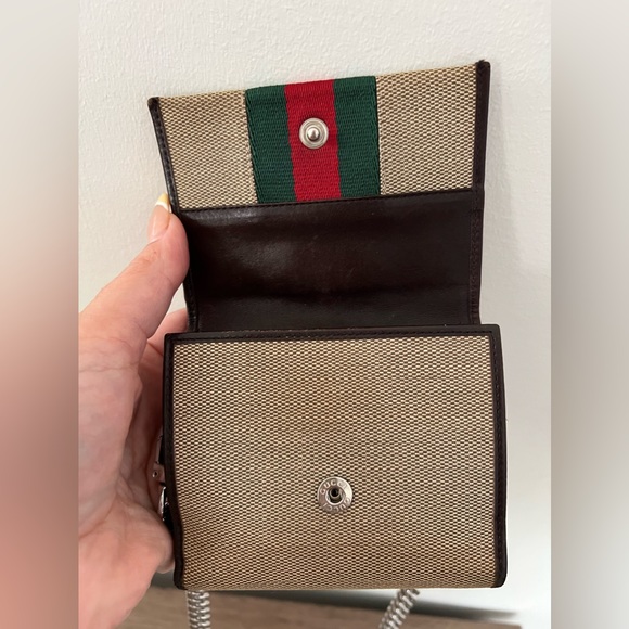 GUCCI Wallet on Chain w/box - Picture 8 of 17